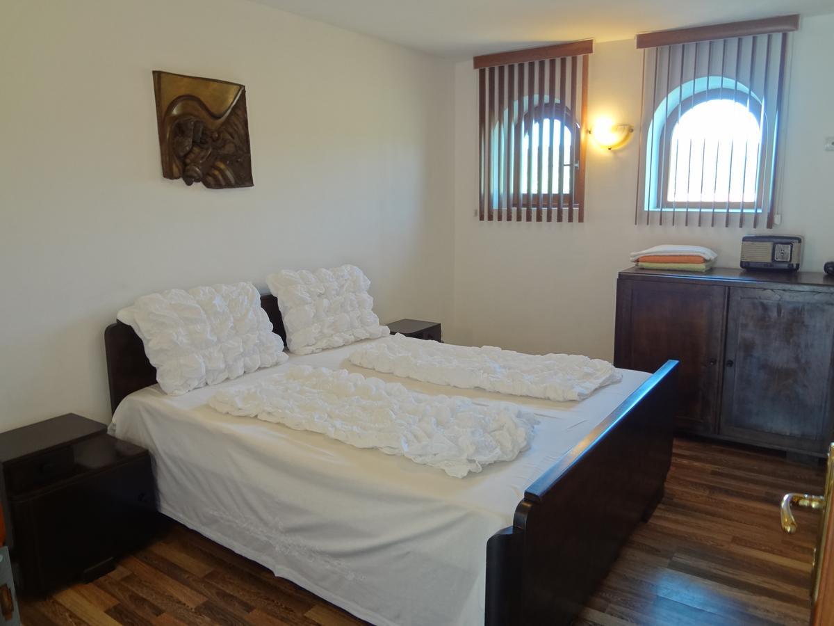 Guest House Diabora Arbanasi Exterior photo