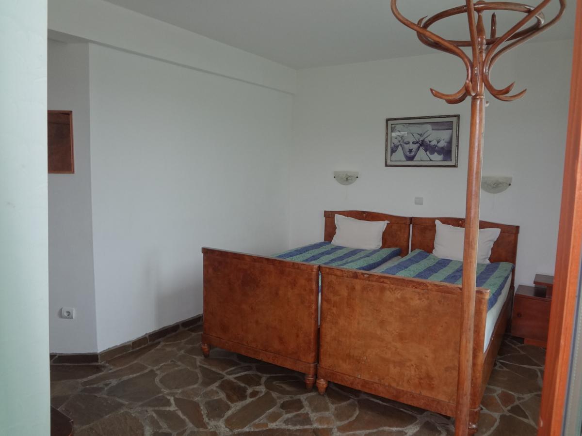 Guest House Diabora Arbanasi Exterior photo